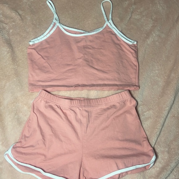 Other - 2 piece set